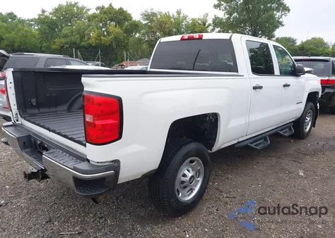 2015 Chevrolet Silverado K2500 Heavy Duty z USA, uszkodzony, nr VIN 1GC1KUEG1FF553306